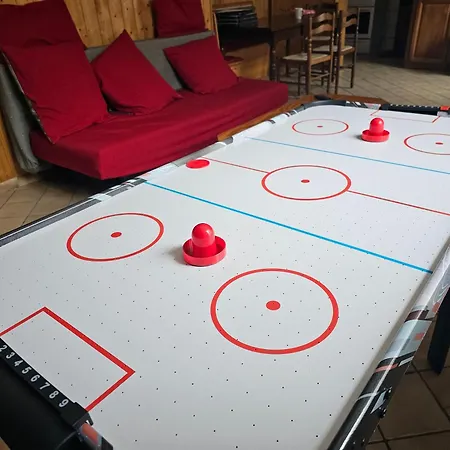 Les Huit Joyeux Randonneurs Au Sauna Apartmán *