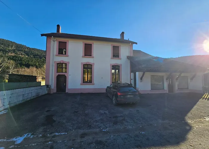 Les Huit Joyeux Randonneurs Au Sauna Apartmán